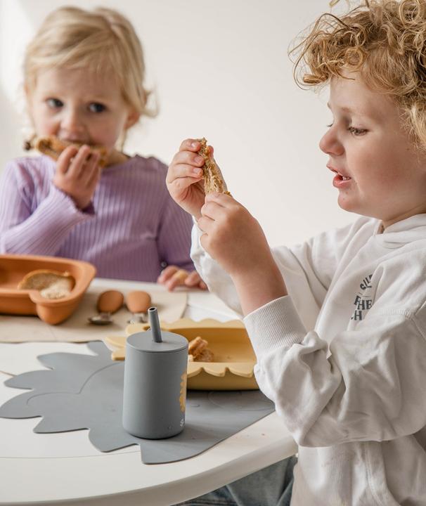 Image du produit Tryco Baby Silikonbecher mit Strohhalm Löwe