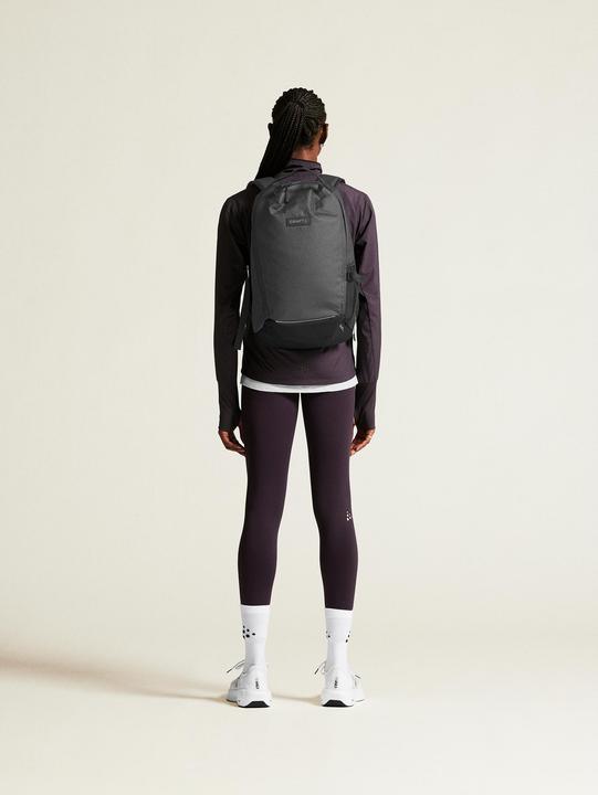 Actual product image Craft Women's Adv Essence Wind Jacket (L)