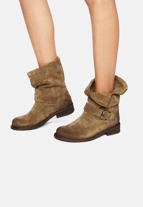 Image du produit Felmini Cette bottine est fabriquée en cuir de haute qualité. Elles offrent un mélange parfait de (39)