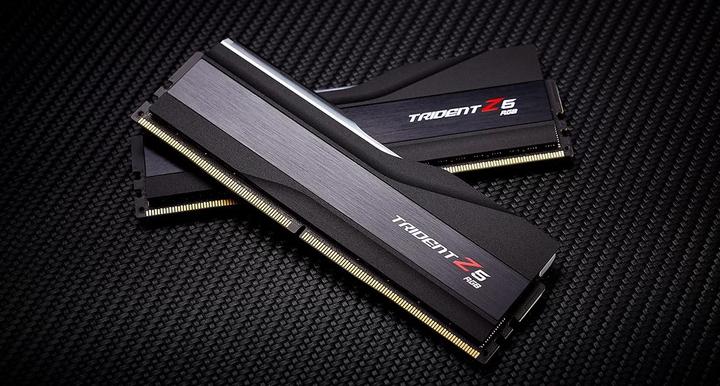 Produktbild G.Skill Trident Z5 RGB (2 x 32GB, 6000 MHz, DDR5-RAM, DIMM)