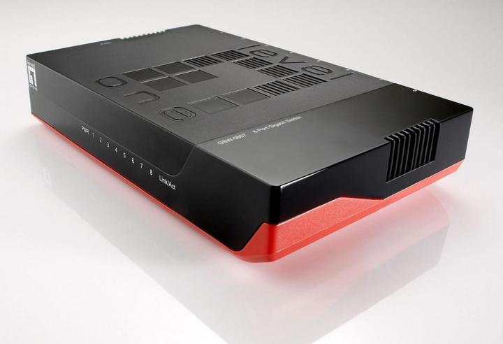 Image du produit LevelOne GSW-0807 Switch Gigabit Ethernet 8 ports 1000Mb/s, full duplex, 10/100 Mb/s, full/half duplex (8 Ports)