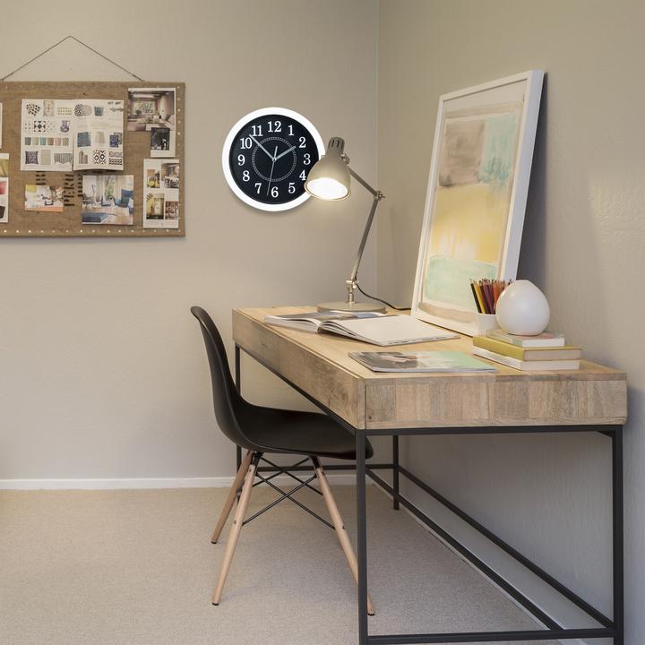 Actual product image Relaxdays Round Wall Clock - 20 cm (20 cm)