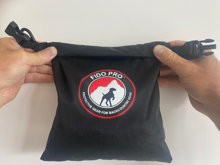 Produktbild Fido Pro Saddle-Dry-Bags Hunderucksack (Hundemantel)
