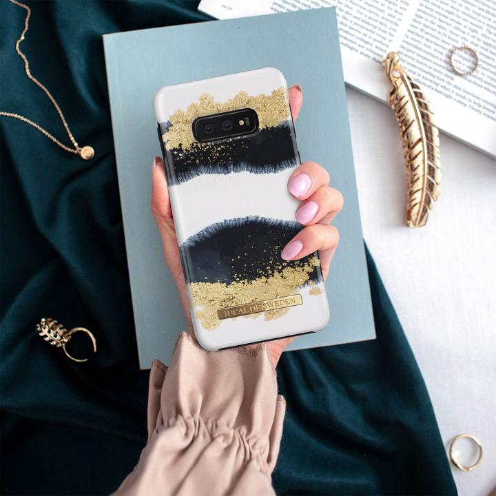 Produktbild iDeal Of Sweden Gleaming Licorice (Samsung Galaxy S10e)