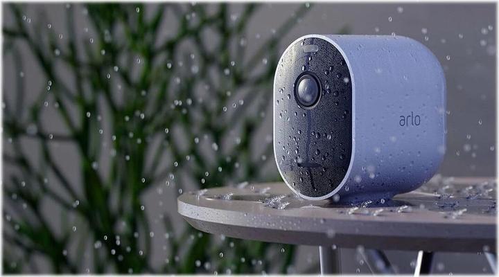 Produktbild Arlo Pro 4 Spotlight Kamera, 2er Set (2688 x 1520 Pixel)