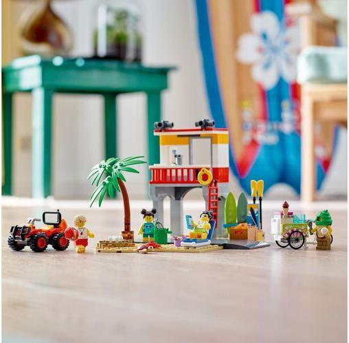 Actual product image LEGO Lifeguard station (60328, LEGO City)