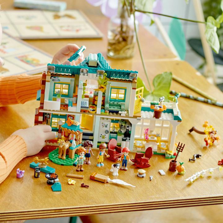 Actual product image LEGO 41730 Confidential (41730, LEGO Friends)