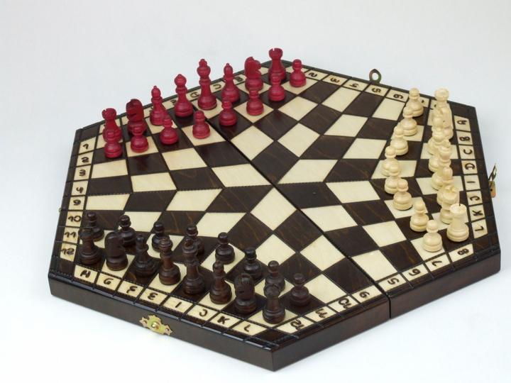 Produktbild Abino Schachspiel aus Holz für 3 Personen