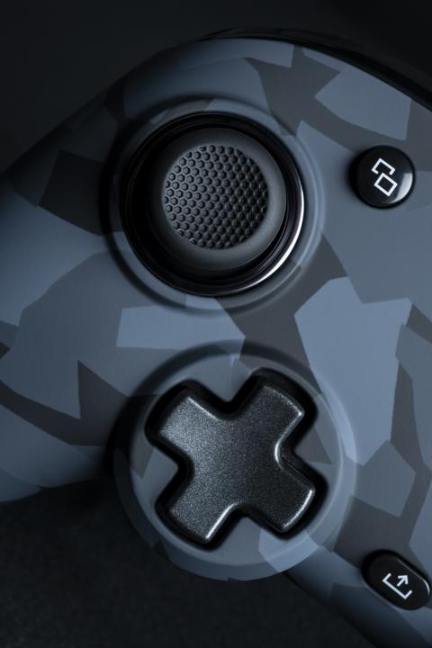 Actual product image Nacon Gaming Pro Compact Controller (PC, Xbox One X, Xbox Series X, Xbox One S, Xbox Series S)