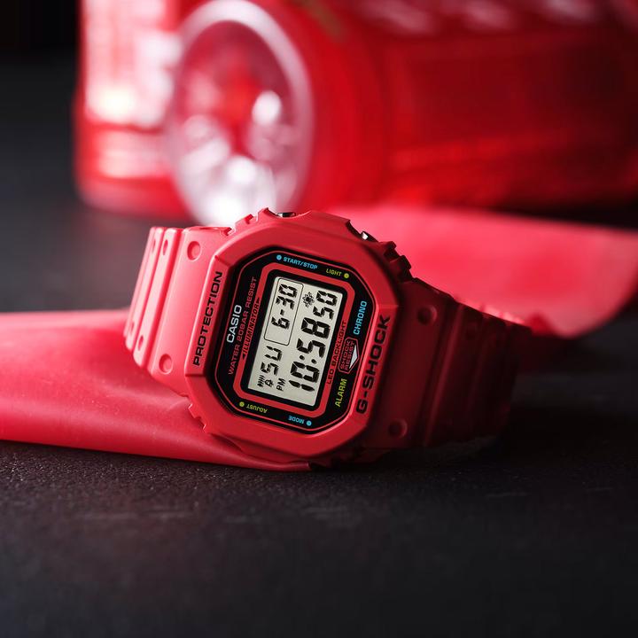 Produktbild G-Shock DW-5600EP-4ER (Digitaluhr, 42.80 mm)