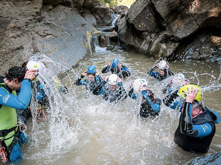 Immagine prodotto Smartbox Emozionante tour di canyoning ad Alpnach per 2 persone (2 pers.)