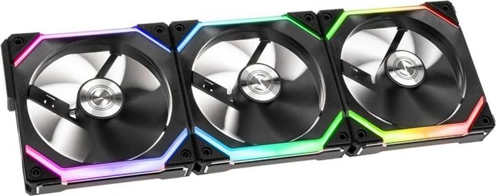 Actual product image Lian-Li UNI FAN SL120 RGB PWM fan, pack of 3 (120 mm, 3 x)