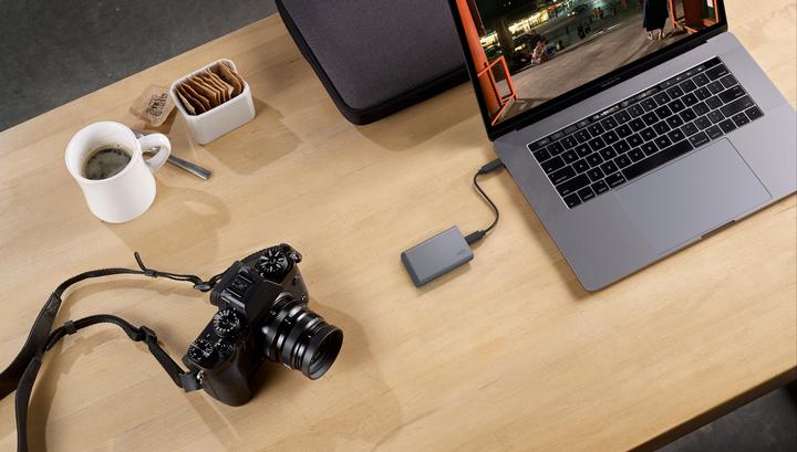 Immagine prodotto LaCie Mobile SSD Secure (2000 GB)