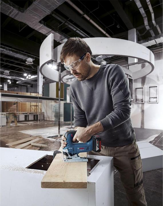 Actual product image Bosch Professional Cordless jigsaw GST 18V-125 B (Solo,L)