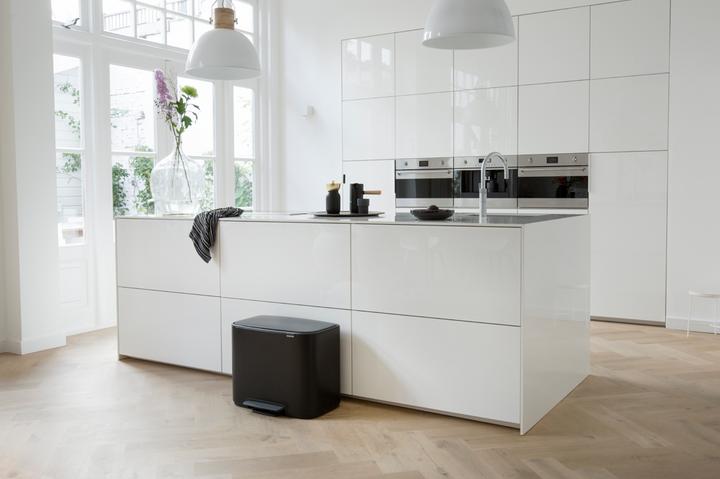 Actual product image Brabantia Bo pedal bin 3 x 11 L (33 l)