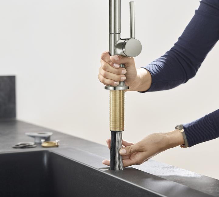 Produktbild hansgrohe HG Einhebel-Spültischmischer 210 TALIS M Ausziehbrause edelstahl finish