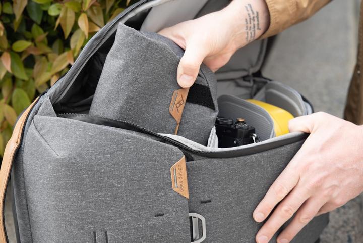 Immagine prodotto Peak Design Borsa da campo v2 (Marsupio per fotocamera, Borsa a tracolla per fotocamera, 3 l)