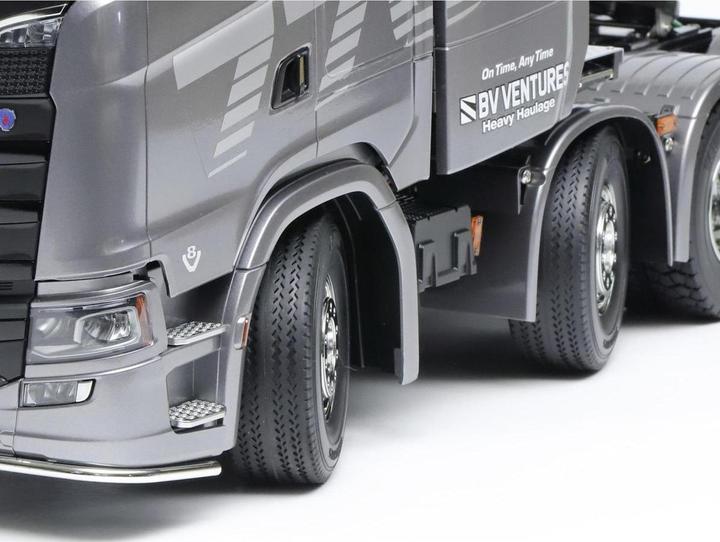 Actual product image Tamiya 1/14 RC Scania 8x4/4 Gun Metal (Kit)