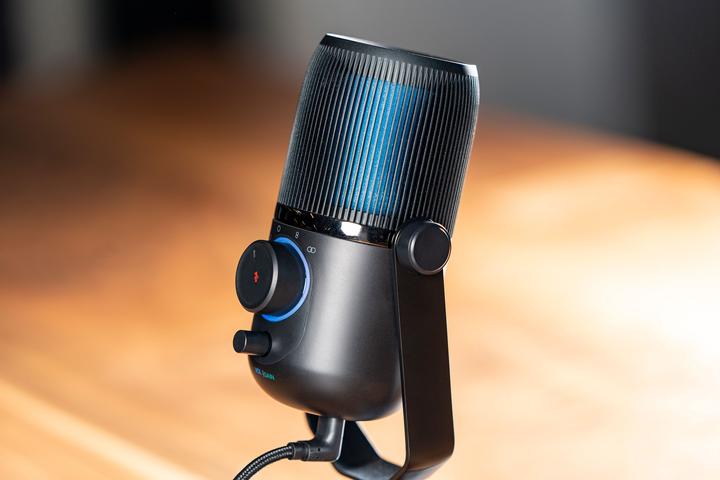Produktbild JLab Audio Talk