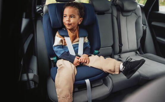 Actual product image Britax Römer Evolvafix (Child seat, ECE R129/i-Size Standard)