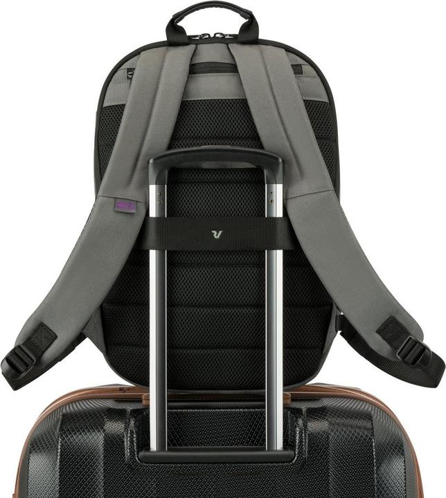 Actual product image Roncato Warner DC Rucksack - Harley Quinn Viola (18 l)