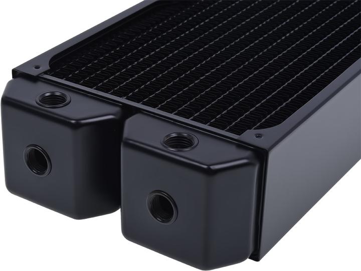 Actual product image Alphacool NexXxoS UT60 Full Copper 560mm (140 mm)