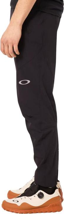 Actual product image Oakley Seeker Airline Trousers (30)