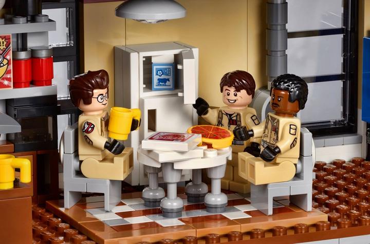 Actual product image LEGO Ghostbusters - Fire Brigade Headquarters (75827, LEGO Rare Sets)