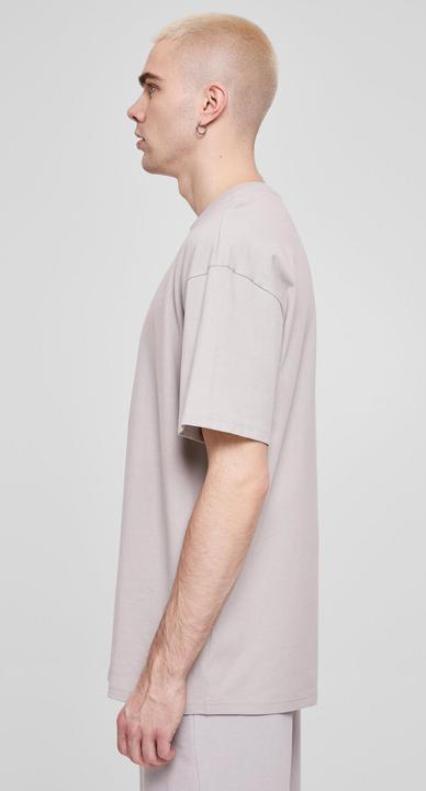 Actual product image Urban Classics Heavy Oversized Tee (M)