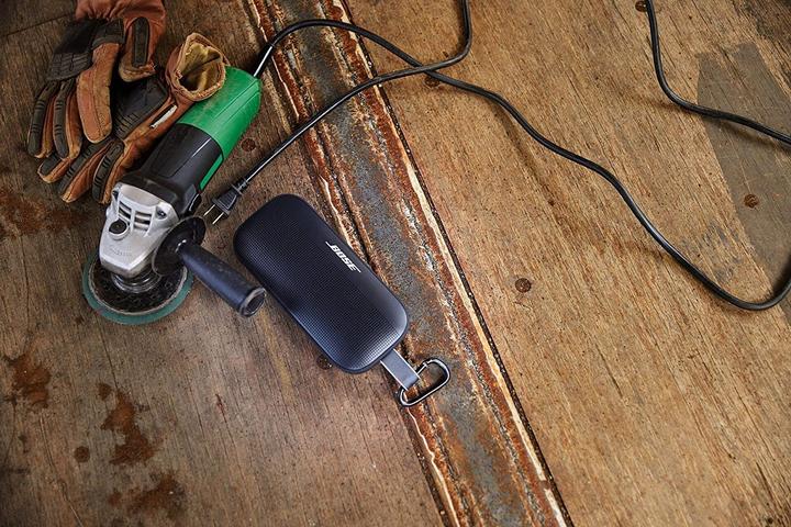 Actual product image Bose SoundLink Flex (12 h, Rechargeable battery operated)