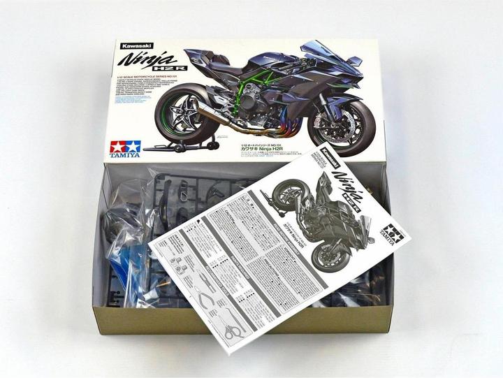 Actual product image Tamiya Kawasaki Ninja H2R