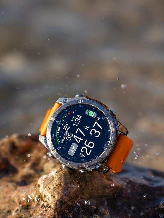 Actual product image Garmin Fenix 8 AMOLED Sapphire Titan (51 mm)