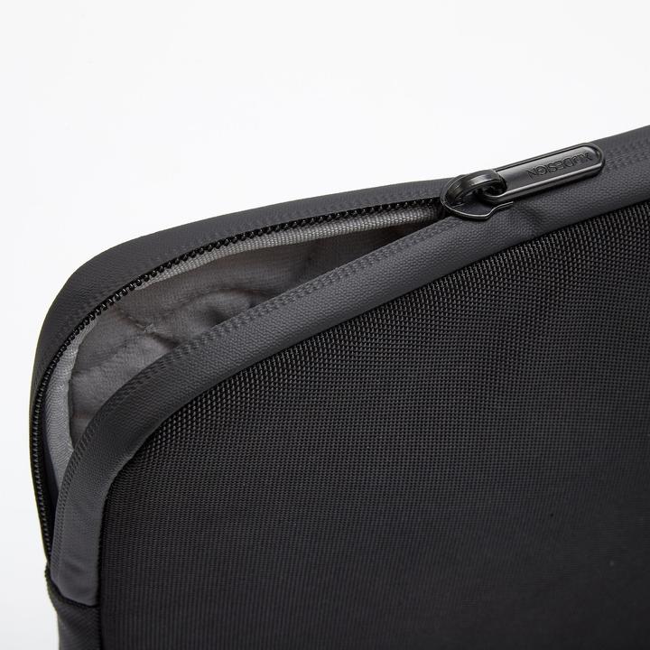 Produktbild XD Design LAPTOP-ABDECKUNG LAPTOP SLEEVE 16 BLACK P/N: P706.211 (16")