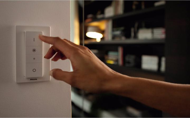 Actual product image Philips Hue Buckram Base (250 lm, GU10)