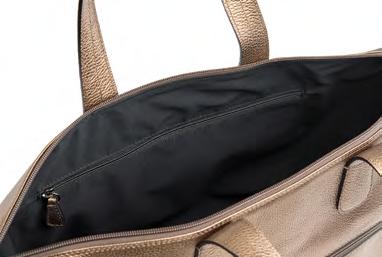Actual product image Swiss Made LovelyElement Weekender (22 l)