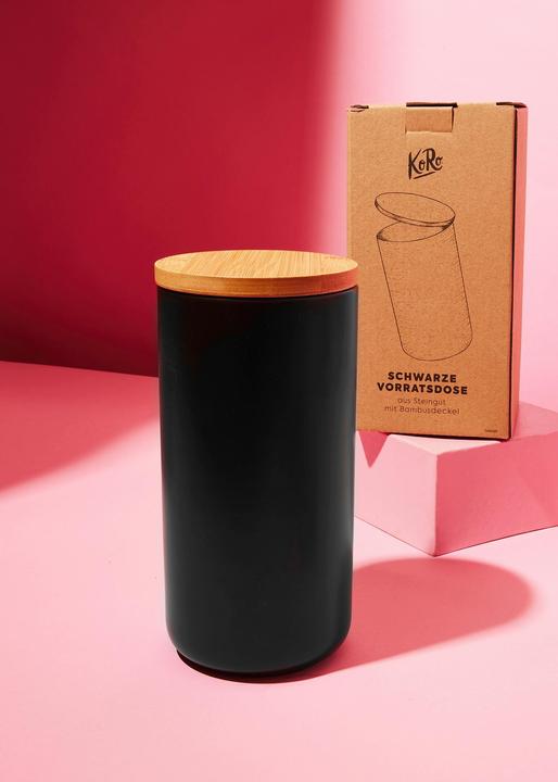 Actual product image KoRo Black earthenware storage jar with bamboo lid 1180 ml