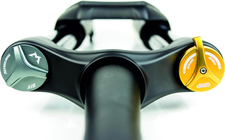 Produktbild Marzocchi Federgabel Bomber Z1 27.5" 180 Sweep-Adj 15QRx110 15 T mat black 44 R (180 mm, Feder)