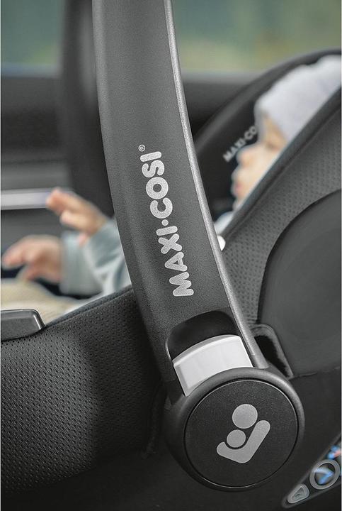 Actual product image Maxi-Cosi CabrioFix I-Size Essential Black (Baby car seat, ECE R129/i-Size Standard)