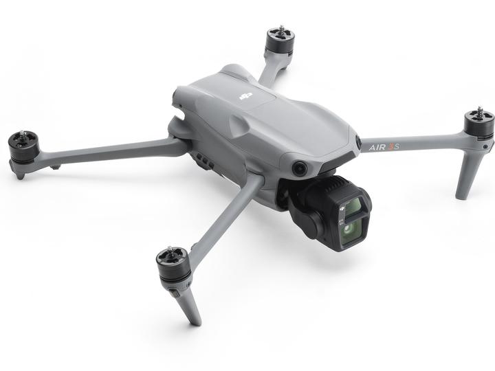 Actual product image DJI Air 3s Fly More Combo RC-N3 (45 min, 724 g, 50 Mpx)