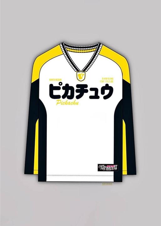 Actual product image Pokémon Football Jersey Pikachu Size XL (XL)