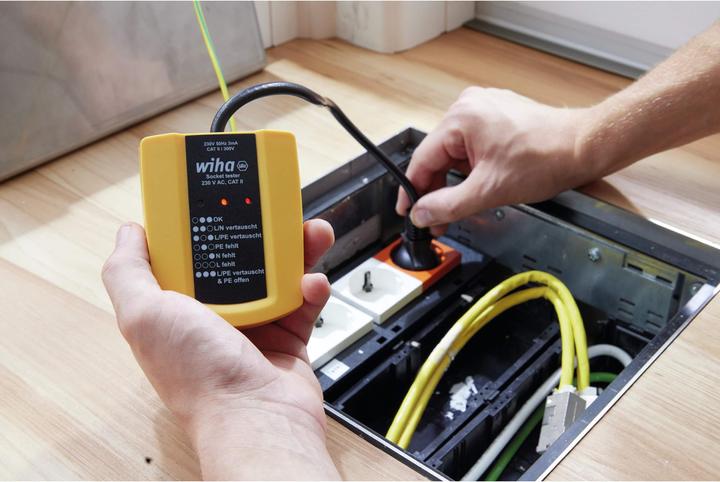Produktbild Wiha Steckdosentester (CAT II 300V)