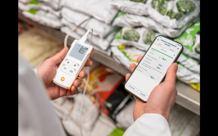 Produktbild Testo 110 Food Set mit Edelstahl-Lebensmittelfühler