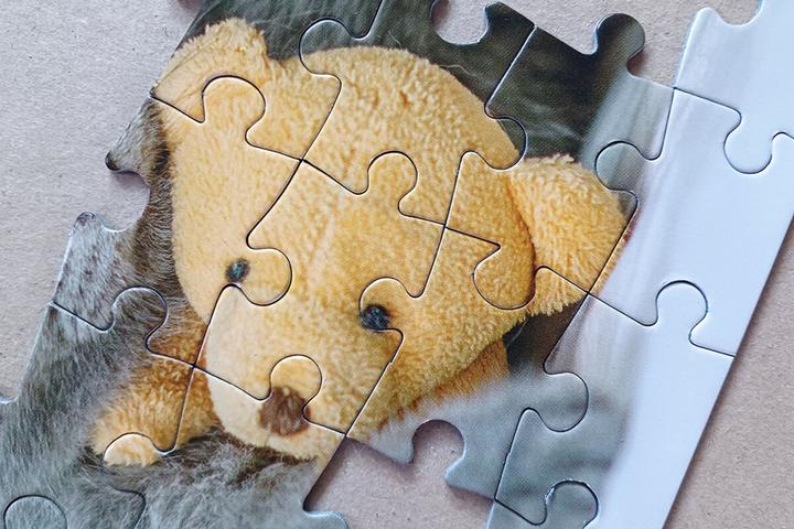Immagine prodotto Selecta Spielzeug Puzzle con gattino e cane addormentato, 100 pezzi. (100 pezzi)