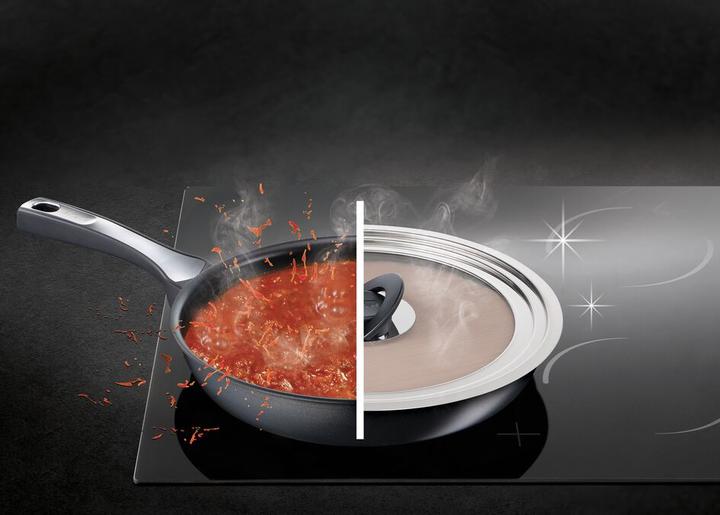 Actual product image Tefal L98799 (28 cm)