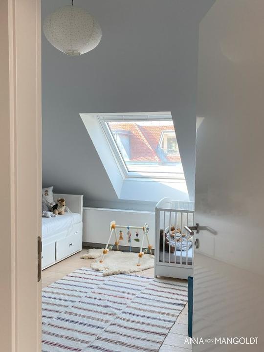 Actual product image Anna von Mangoldt Above the rooftops of Berlin 810 - Mineral paint (Above the rooftops of Berlin 810, 10 l)