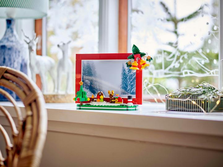 Immagine prodotto LEGO Cornice natalizia in edizione limitata (40702, LEGO DC)