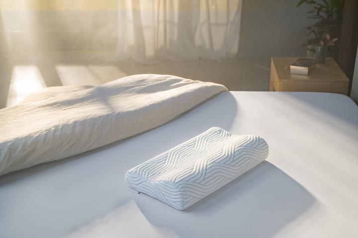 Actual product image Tempur Shape Queen SmartCool (61 x 31 x 11.5 cm)