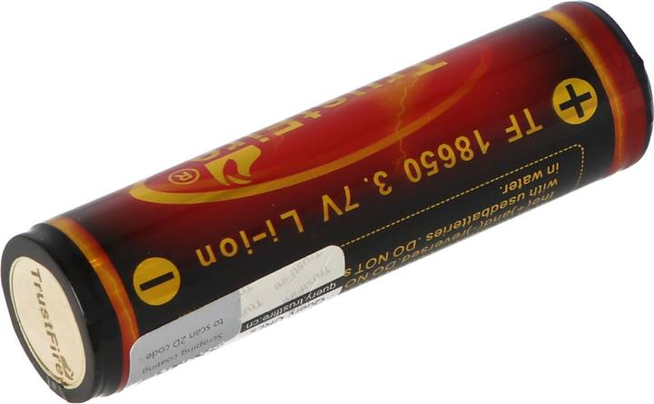 Immagine prodotto Trustfire Batteria 18650 3000mAh protetta (fiamma) (1 pz., 18650, 3000 mAh)
