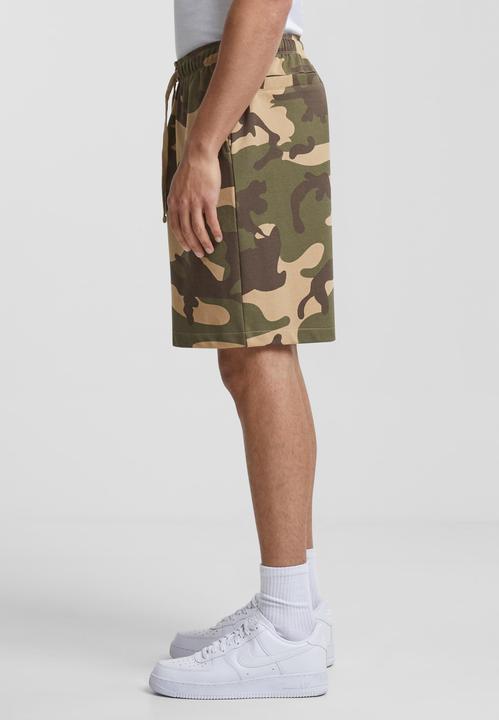 Actual product image Urban Classics Easy Camo Shorts - 161161 (S)