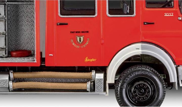 Actual product image Revell 07655 Mercedes-Benz 1017 LF 16 Ltd.Edi fire truck kit 1:24